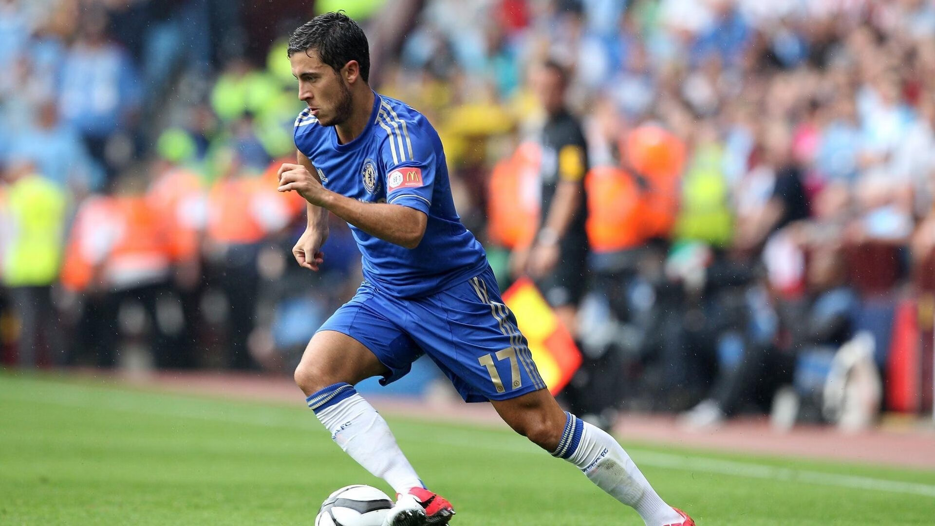 《2025英雄联盟全球总决赛，半决赛现场气氛火爆》，2021英雄联盟全球总决赛半决赛