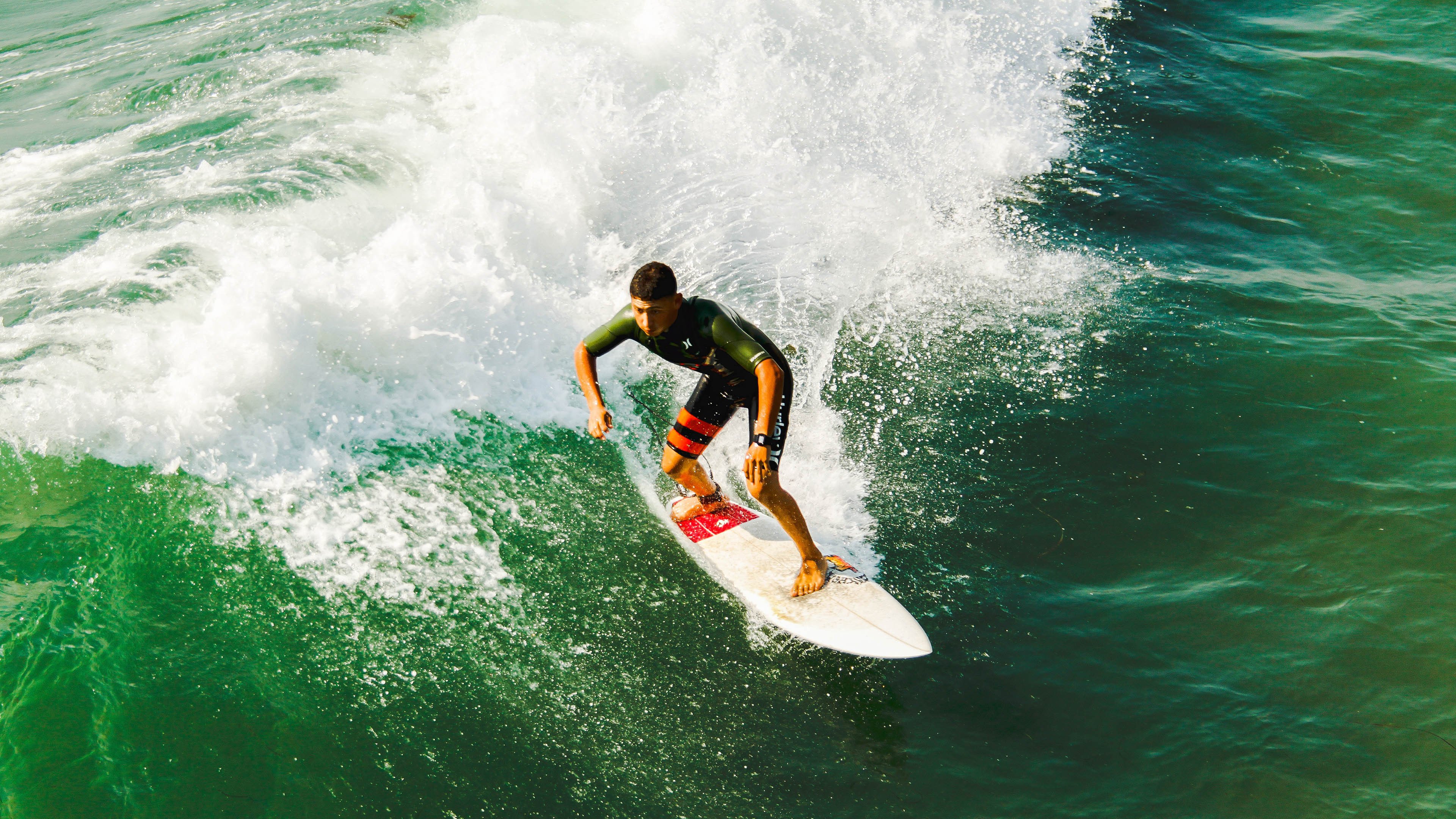 球场“王者之战”：顶级豪门的巅峰对决，王者之战什么意思